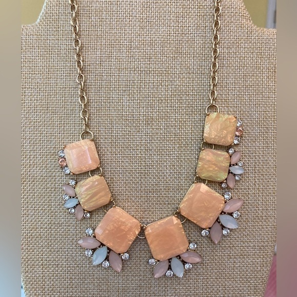 Pastel‎ Colored Statement Necklace - Picture 1 of 8